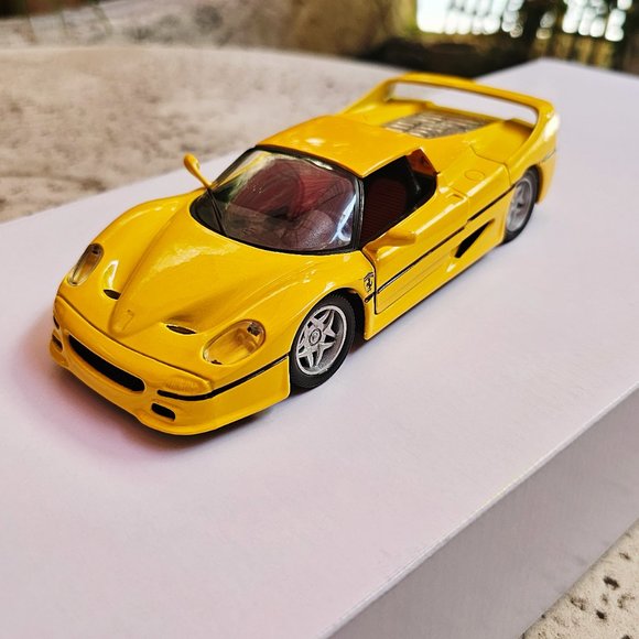 *50% PRICE DROP!* Rare YELLOW Welly 1:24 Ferrari F50 die-cast model car - Picture 10 of 16